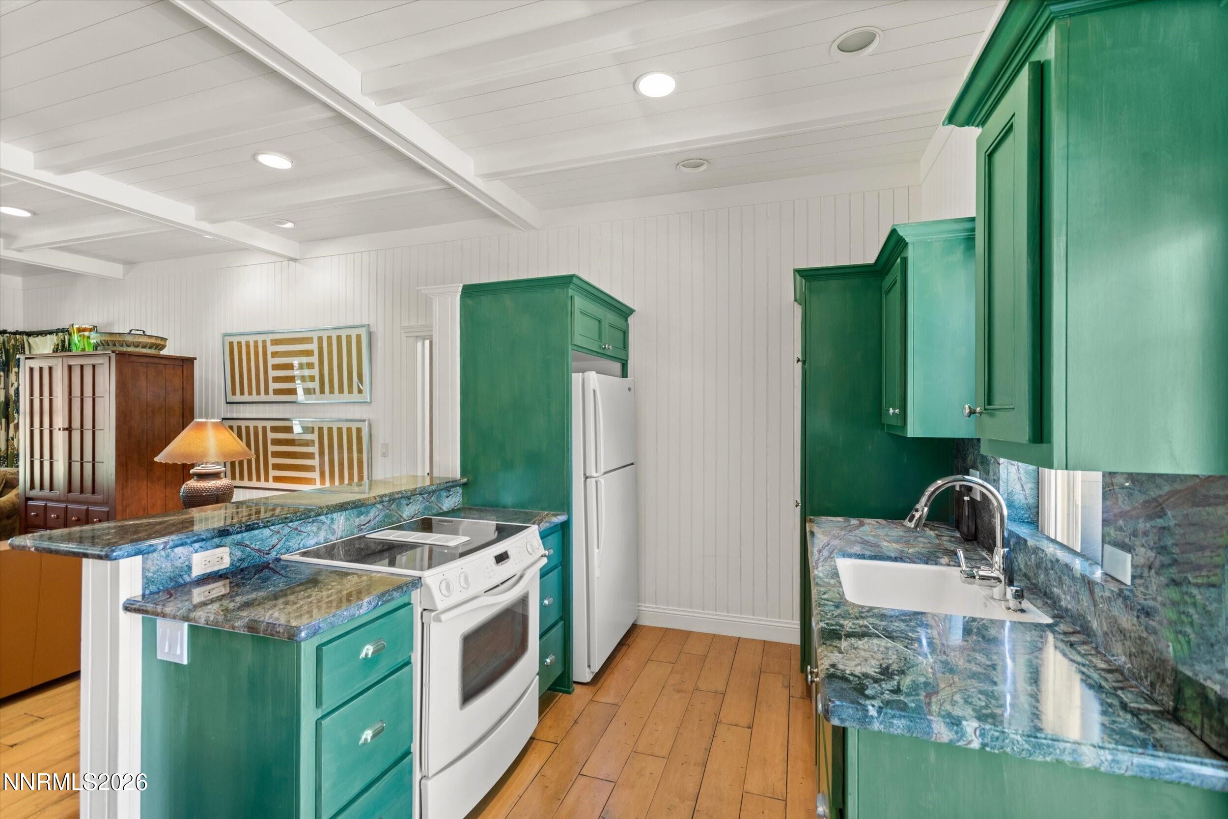 777 Rodeo Drive Glenbrook, NV 89413 - Photo 47 of 80 Kitchen