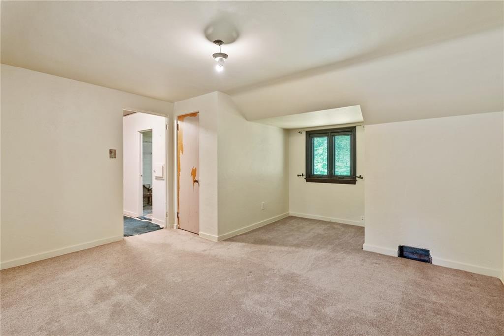 127 Johnston Road Pittsburgh, PA 15241 - Photo 17 of 32 Gallery Image 17