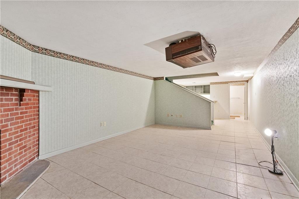 127 Johnston Road Pittsburgh, PA 15241 - Photo 20 of 32 Gallery Image 20