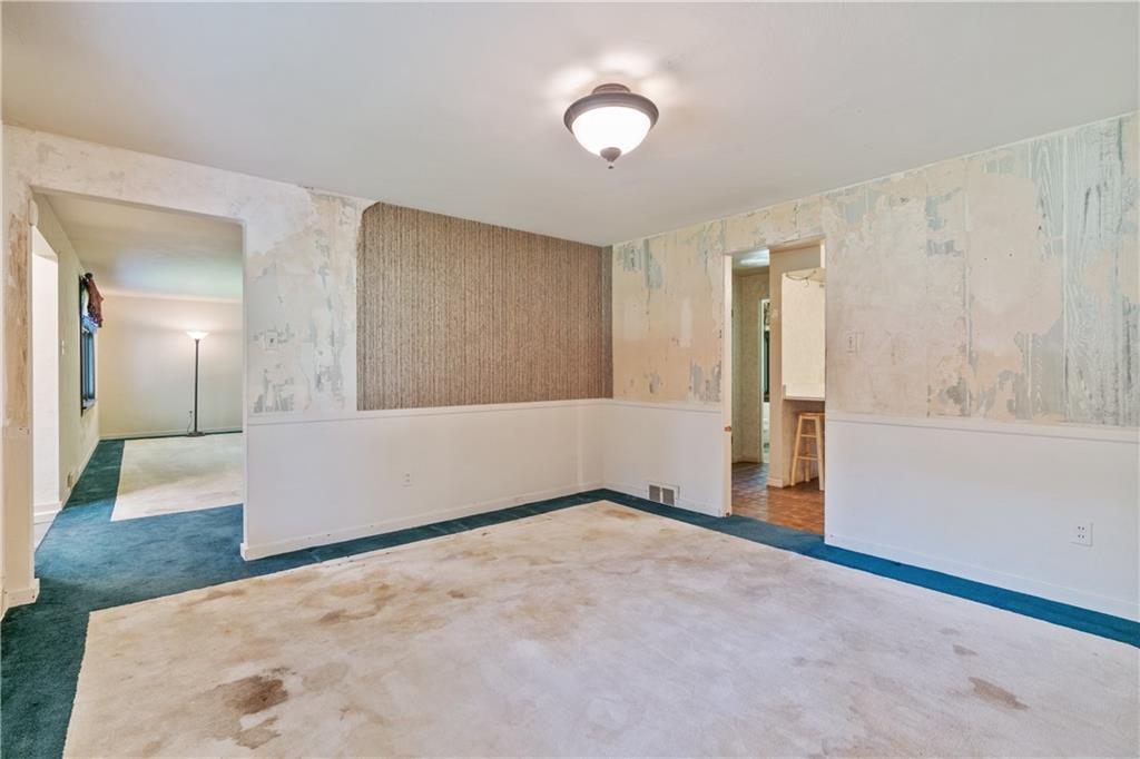 127 Johnston Road Pittsburgh, PA 15241 - Photo 5 of 32 Gallery Image 5
