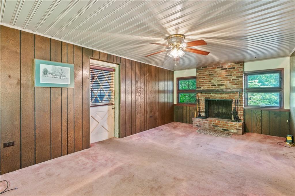 127 Johnston Road Pittsburgh, PA 15241 - Photo 9 of 32 Gallery Image 9