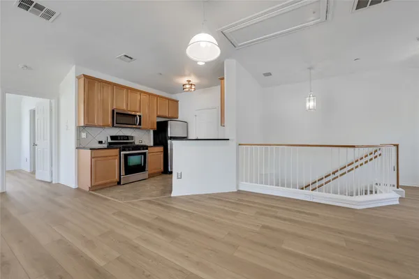 $250,000 | 9201 Brodie Lane, Unit 2501, Austin, TX 78748