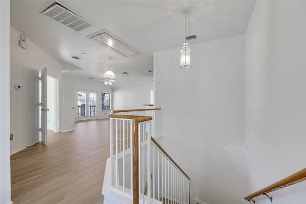 $250,000 | 9201 Brodie Lane, Unit 2501, Austin, TX 78748