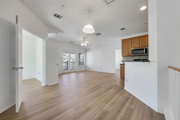 $250,000 | 9201 Brodie Lane, Unit 2501, Austin, TX 78748