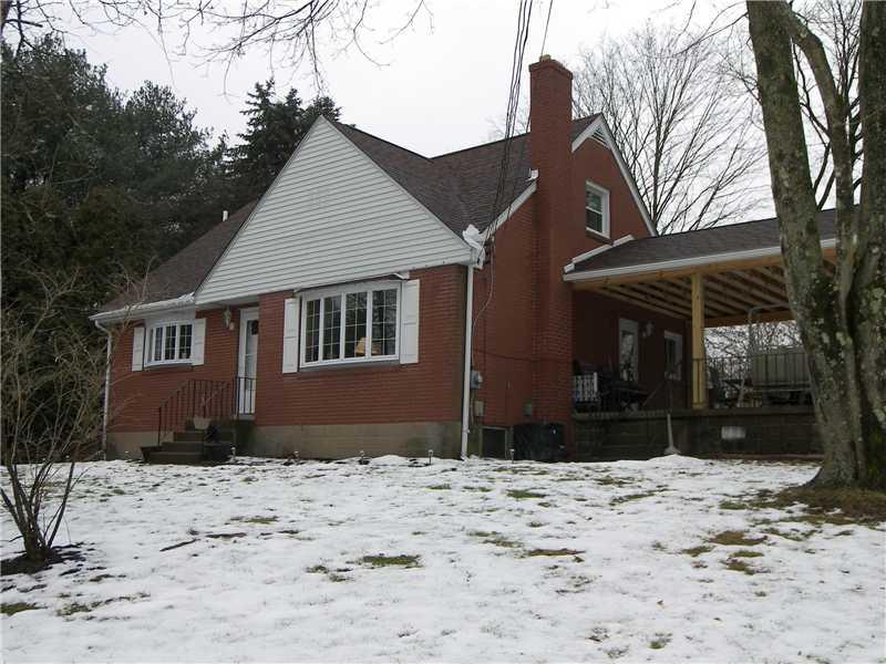 69 Grubbs Road Cheswick, PA 15024 - Photo 15 of 22 Exterior Front.