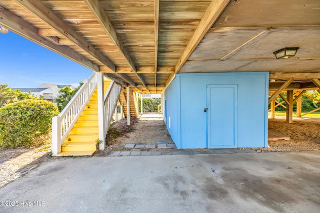 $2,800 | 928 East Dolphin Drive, Oak Island, NC 28465