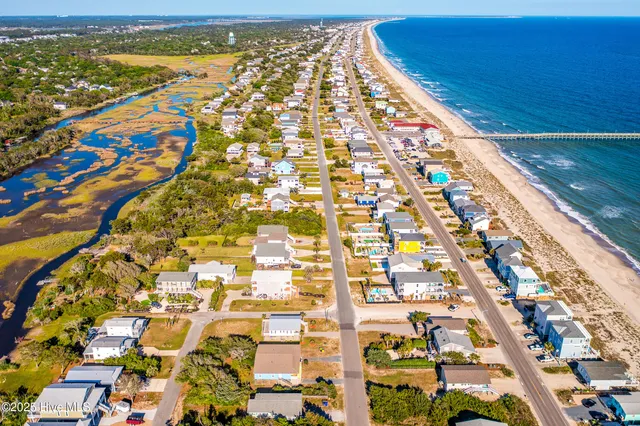 $2,800 | 928 East Dolphin Drive, Oak Island, NC 28465