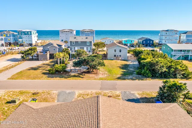 $2,800 | 928 East Dolphin Drive, Oak Island, NC 28465