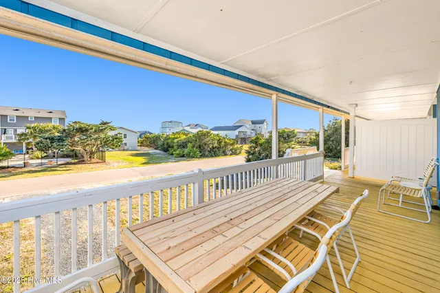 $2,800 | 928 East Dolphin Drive, Oak Island, NC 28465