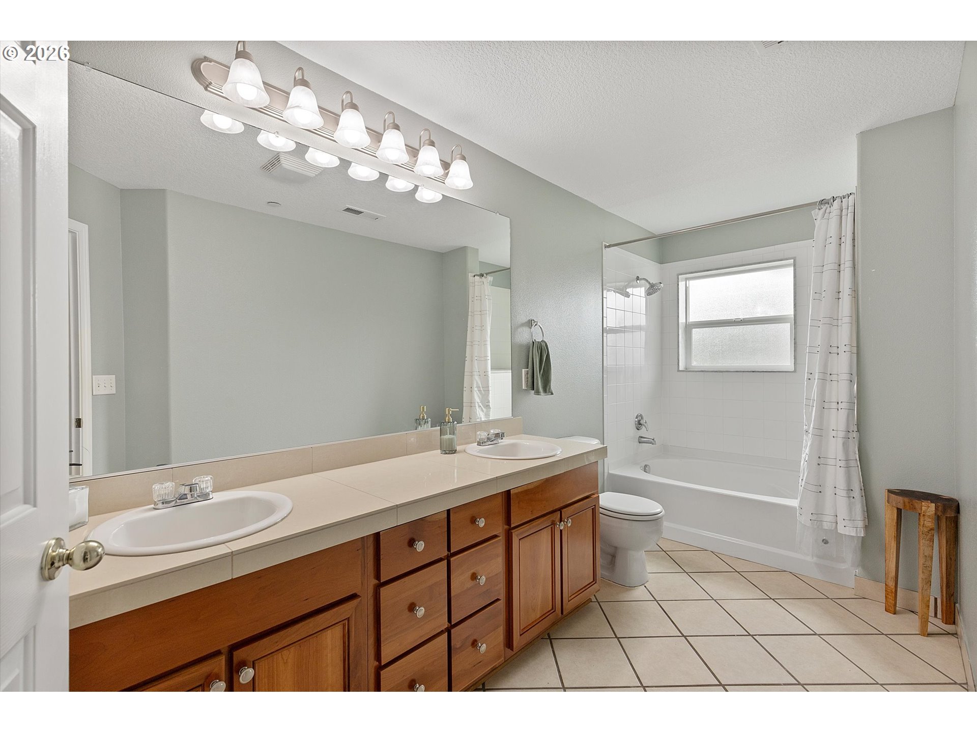 30406 Southwest Ruth Street, Unit 82 Wilsonville, OR 97070 - Photo 27 of 45