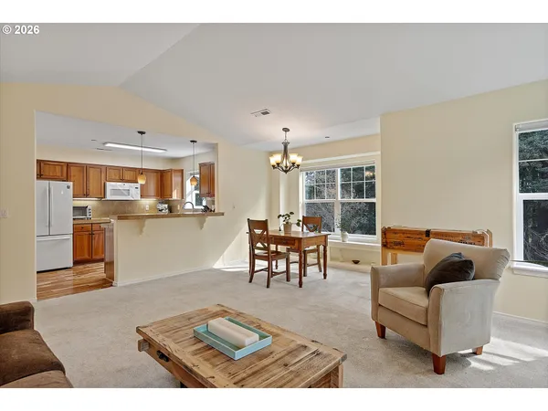 $555,000 | 30406 Southwest Ruth Street, Unit 82, Wilsonville, OR 97070