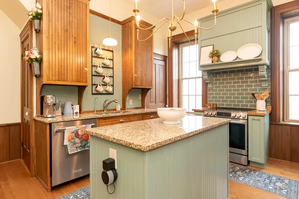 $549,900 | 15501 Indian Prairie Road, White Pigeon, MI 49099