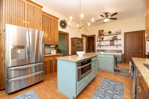 $549,900 | 15501 Indian Prairie Road, White Pigeon, MI 49099