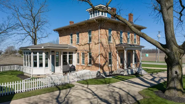 $549,900 | 15501 Indian Prairie Road, White Pigeon, MI 49099