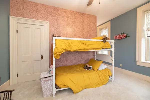 $549,900 | 15501 Indian Prairie Road, White Pigeon, MI 49099