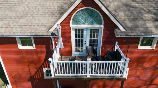 $549,900 | 15501 Indian Prairie Road, White Pigeon, MI 49099