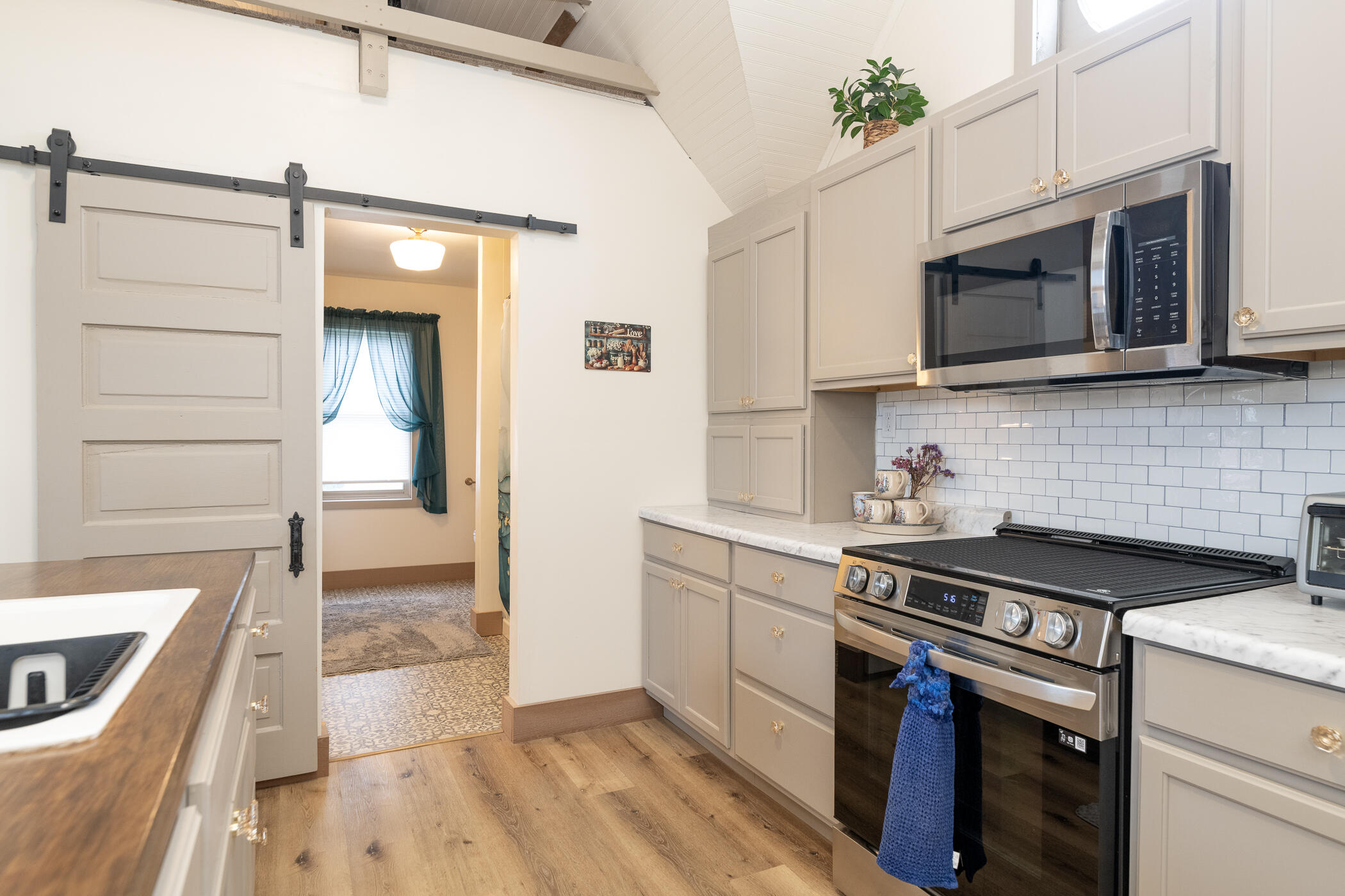 15501 Indian Prairie Road White Pigeon, MI 49099 - Photo 68 of 116 15501 Indian Prairie-57