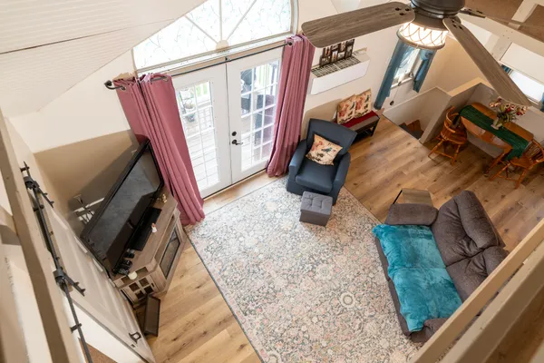 $549,900 | 15501 Indian Prairie Road, White Pigeon, MI 49099