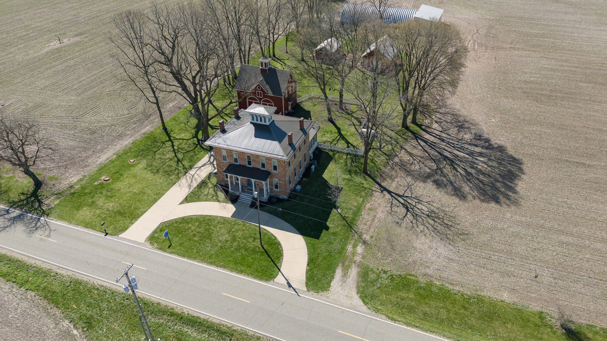 15501 Indian Prairie Road White Pigeon, MI 49099 - Photo 10 of 116 e15501 Indian Prairie EXT-29