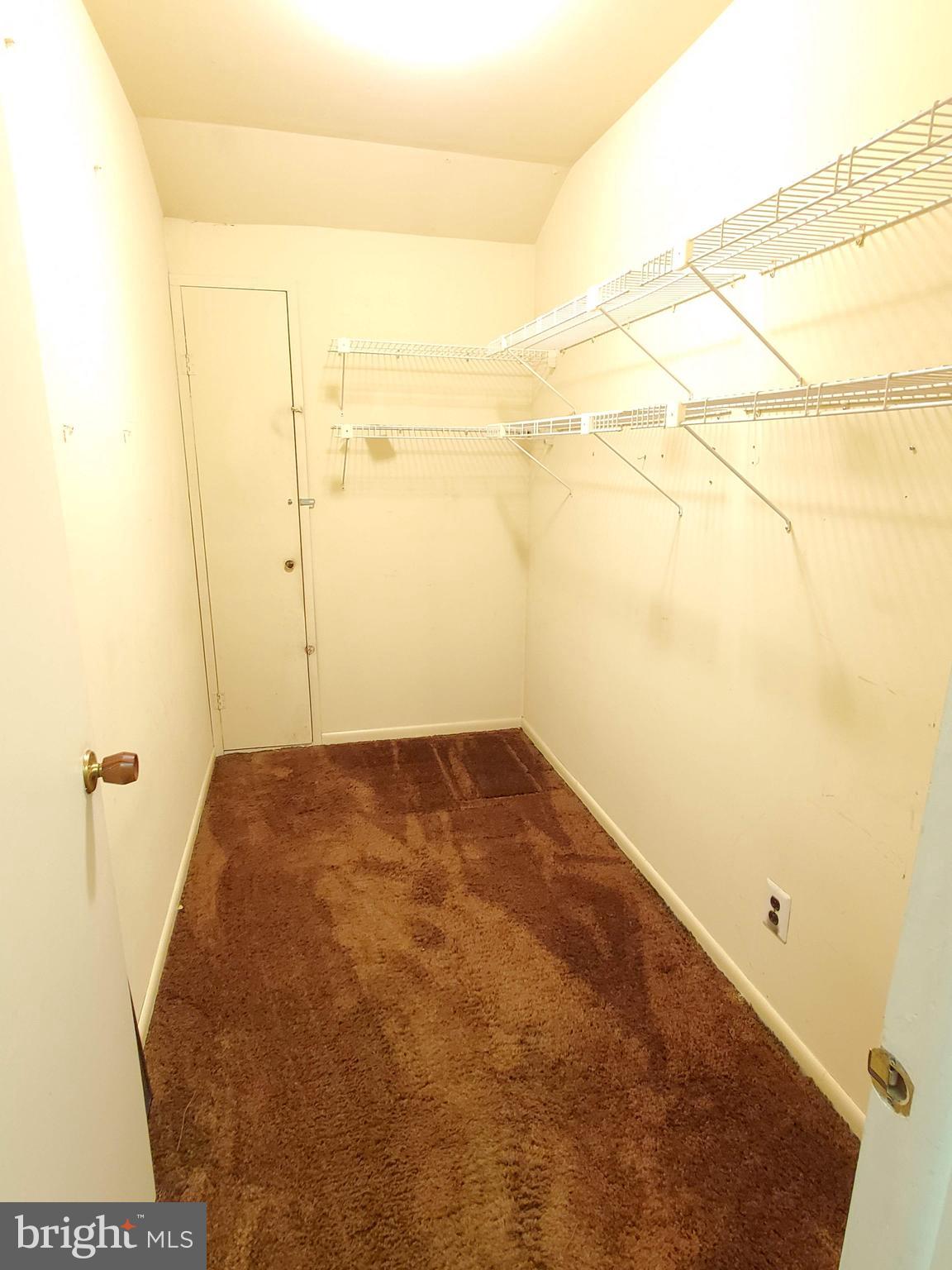 157 Uxbridge, Unit 157 Cherry Hill, NJ 08034 - Photo 22 of 26 Loft walk-in closet