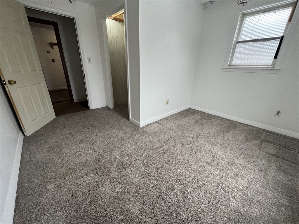 1 A Wayside Road Worcester, MA 01605 - Photo 7 of 10 Gallery Image 7