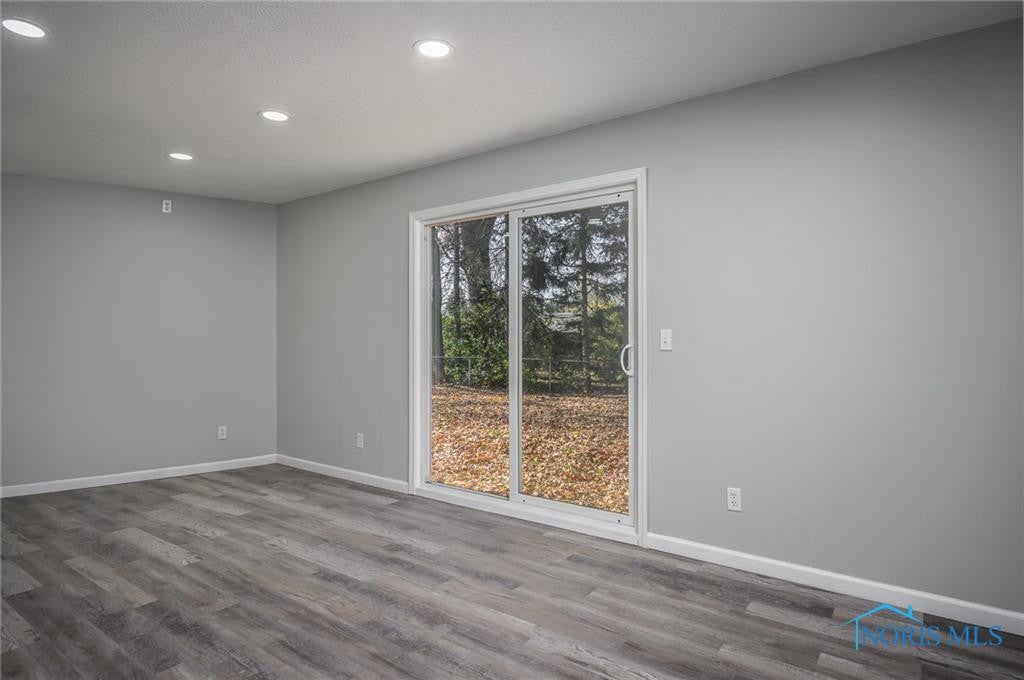 4727 Elmhurst Road Toledo, OH 43613 - Photo 24 of 27 Photo 24