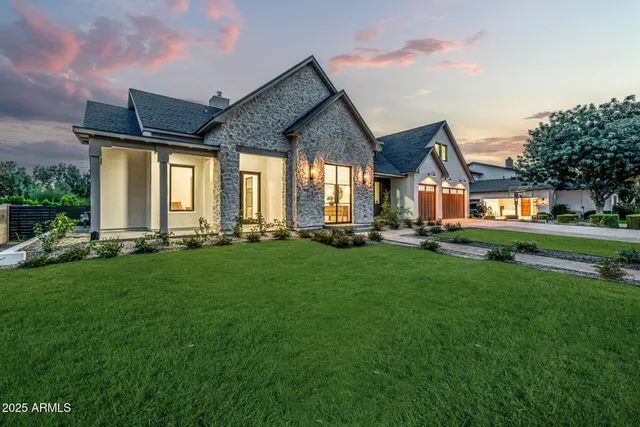 $4,270,000 | 5739 East Calle Del Paisano, Phoenix, AZ 85018