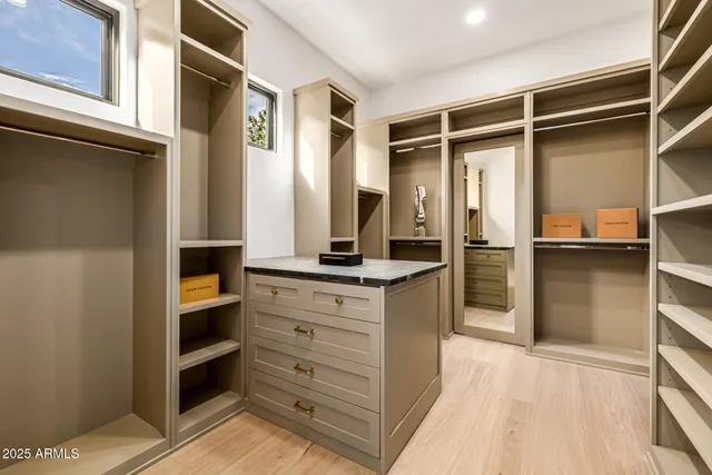 $4,175,000 | 5739 East Calle Del Paisano, Phoenix, AZ 85018