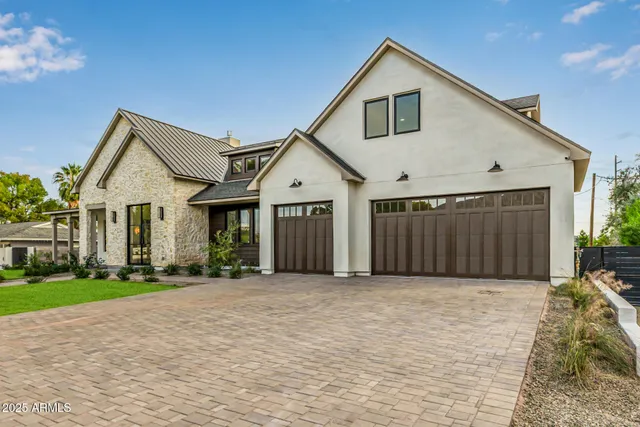 $4,175,000 | 5739 East Calle Del Paisano, Phoenix, AZ 85018