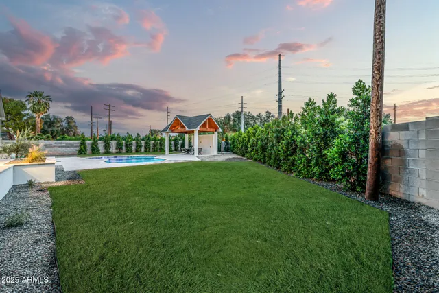 $4,175,000 | 5739 East Calle Del Paisano, Phoenix, AZ 85018