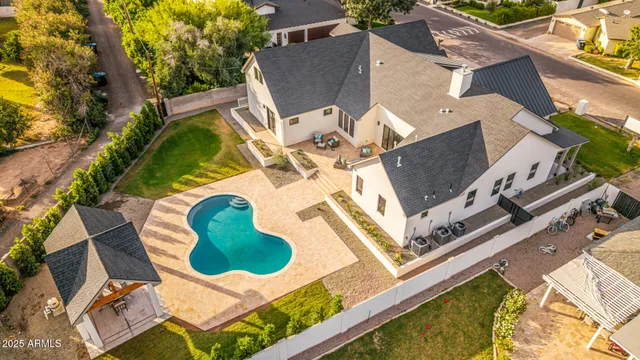 $4,175,000 | 5739 East Calle Del Paisano, Phoenix, AZ 85018