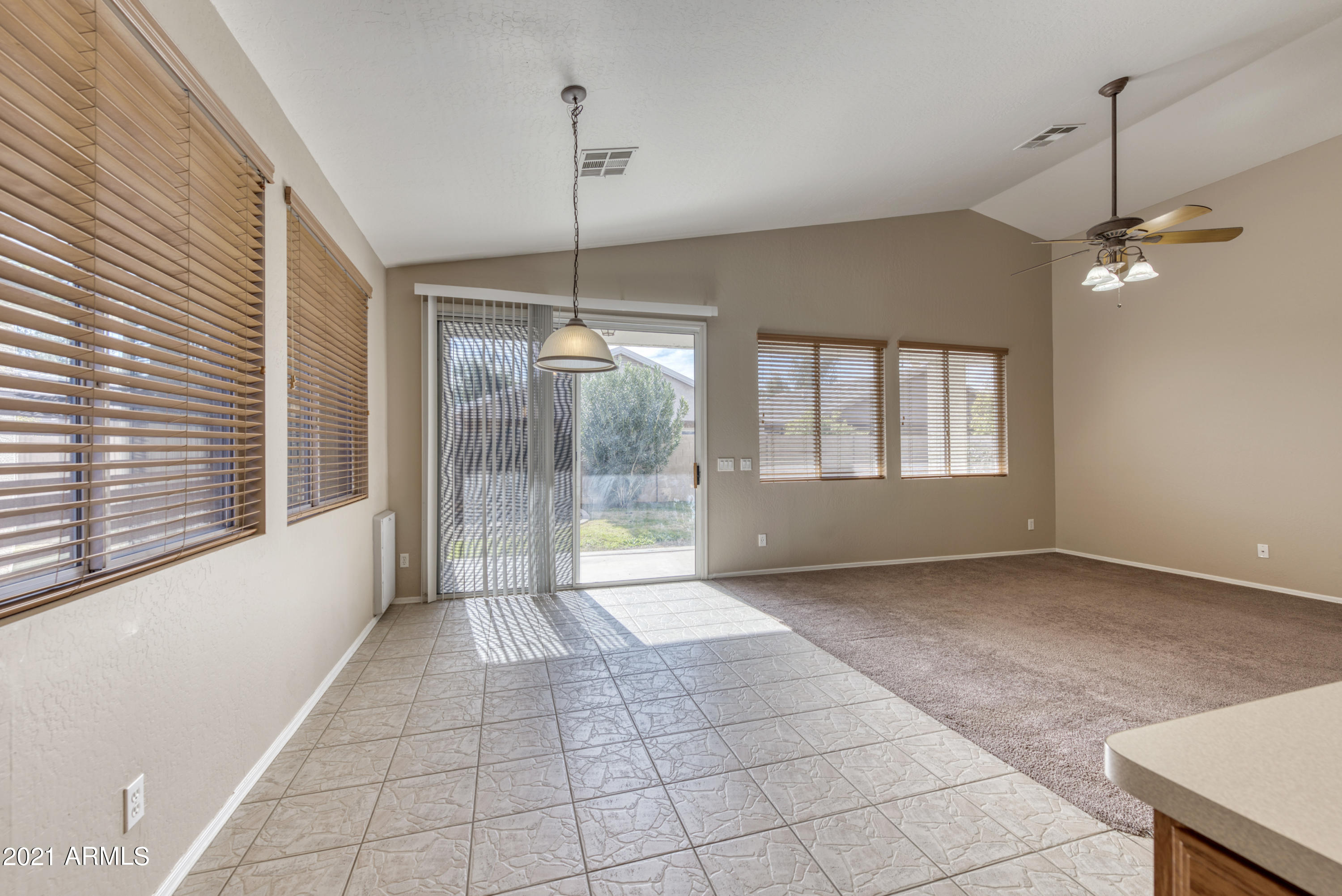 15009 West Bloomfield Road Surprise, AZ 85379 - Photo 5 of 27 Gallery Image 5
