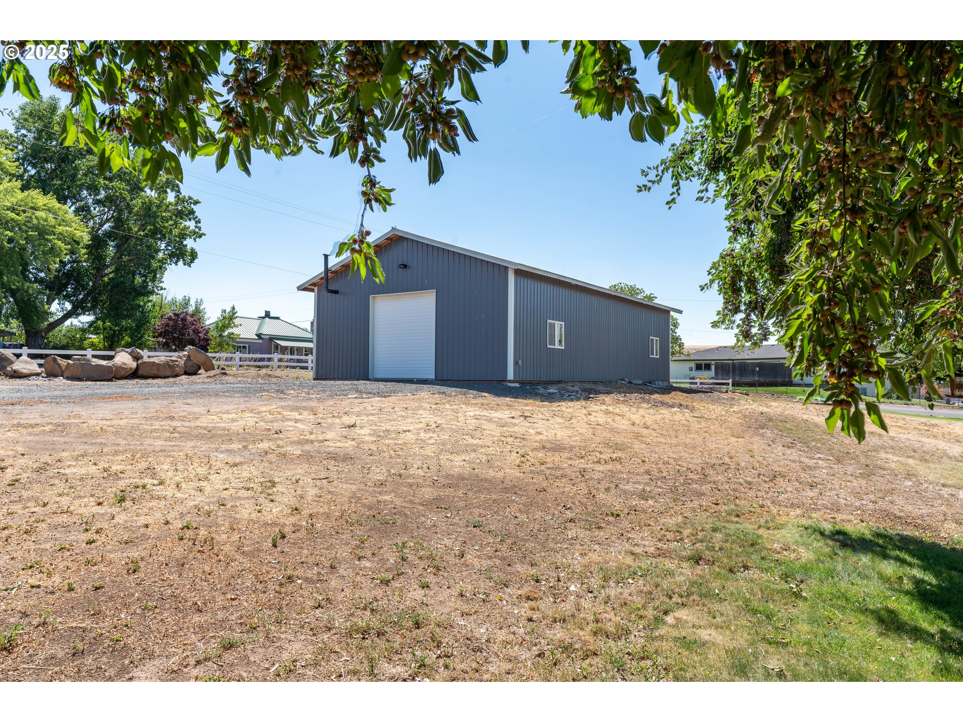 520 Northeast 6th Street Dufur, OR 97021 - Photo 27 of 36 Shop