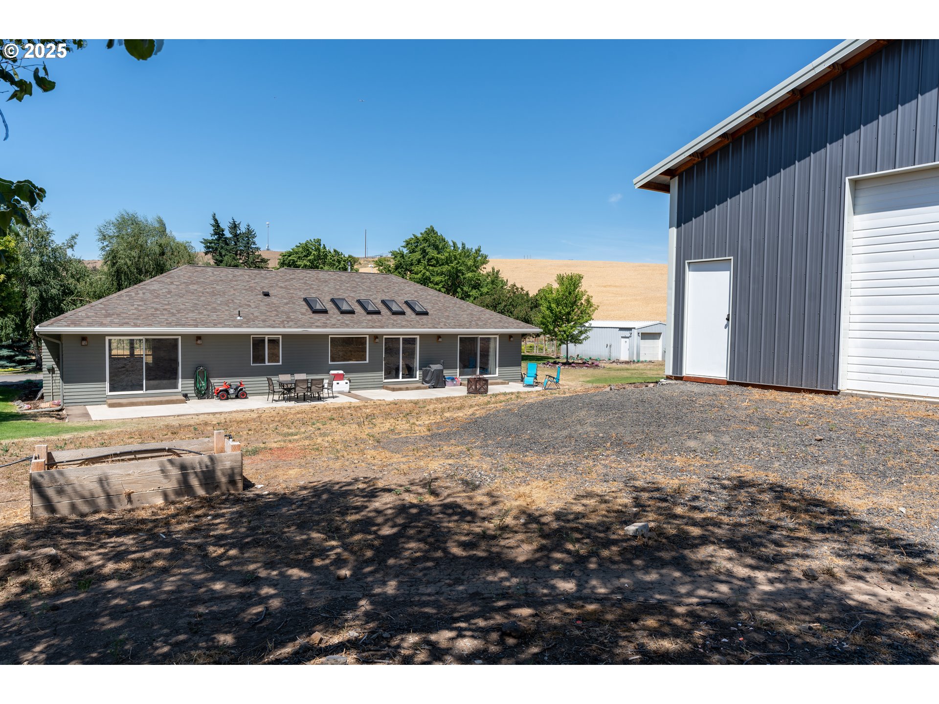 520 Northeast 6th Street Dufur, OR 97021 - Photo 30 of 36