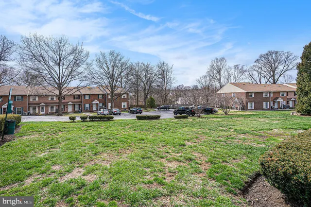 a view of a house with a big yard