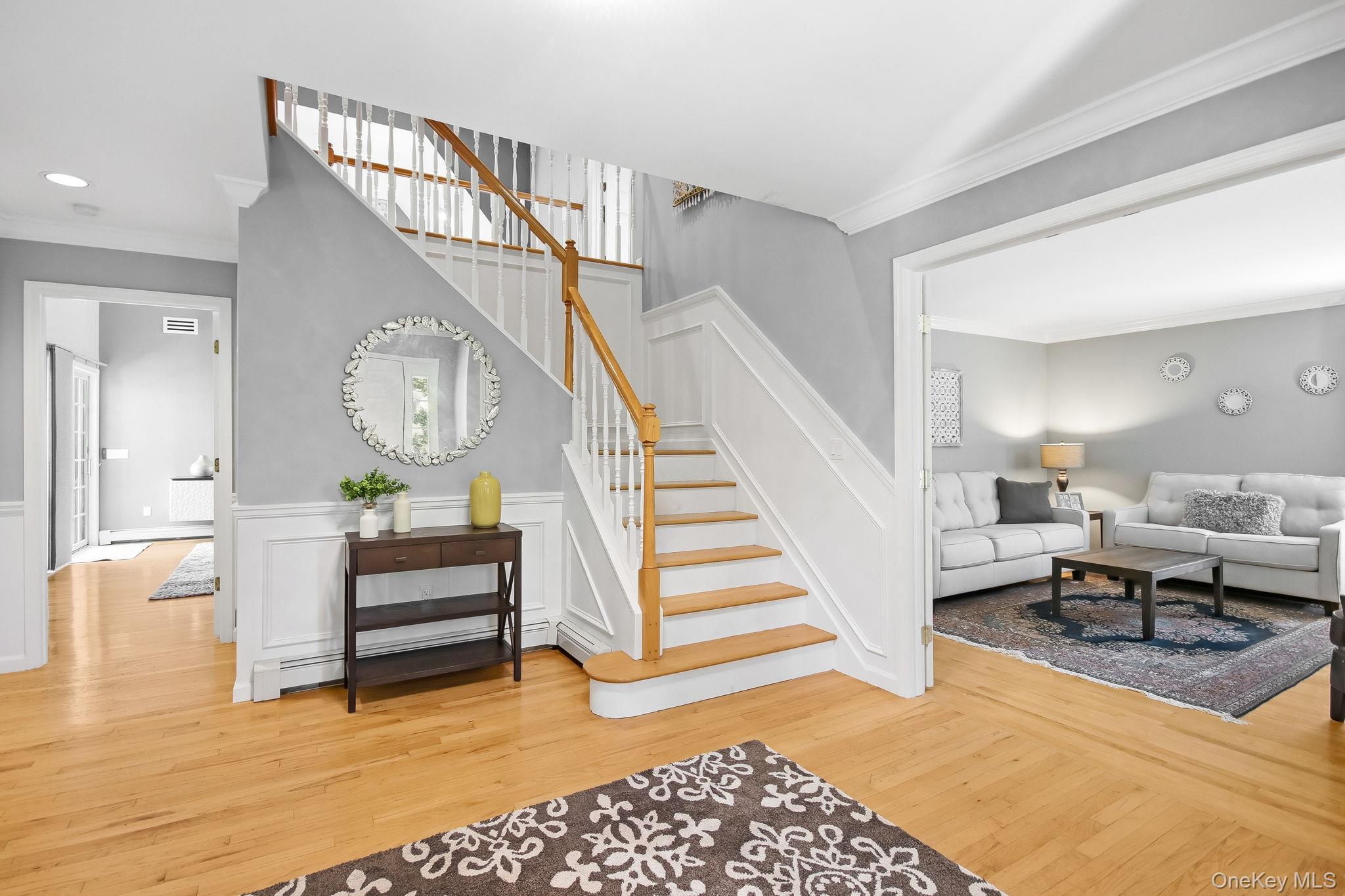 104 Mountain View Road Cortlandt Manor, NY 10567 - Photo 7 of 48