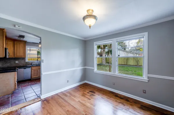 $1,950 | 4343 Pinewood Avenue, Jacksonville, FL 32207