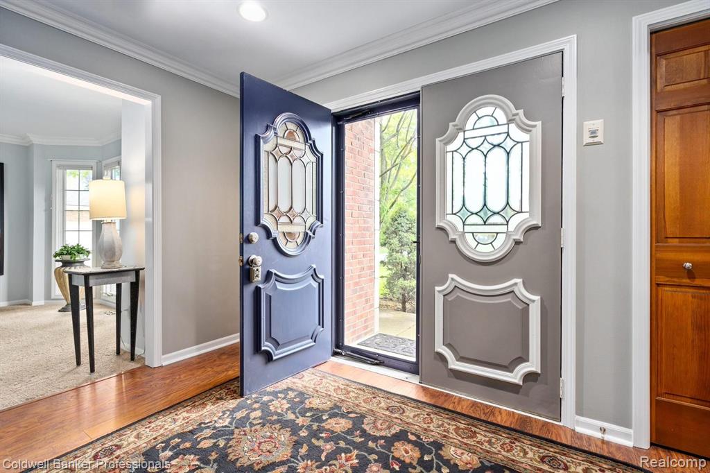 3681 Newcastle Drive Rochester Hills, MI 48306 - Photo 5 of 40