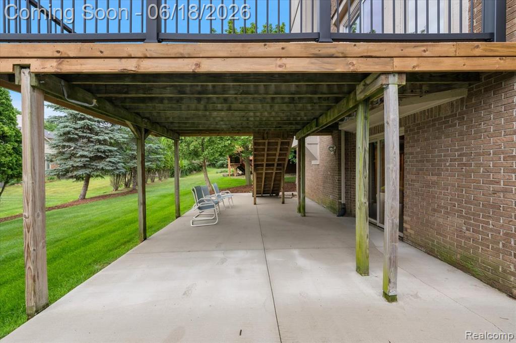 1043 River Mist Drive Rochester, MI 48307 - Photo 7 of 78