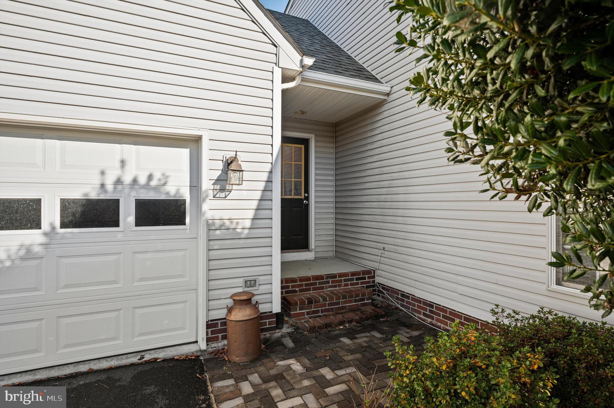 875 Valley Mill Road Winchester, VA 22602 - Photo 4 of 48 side door