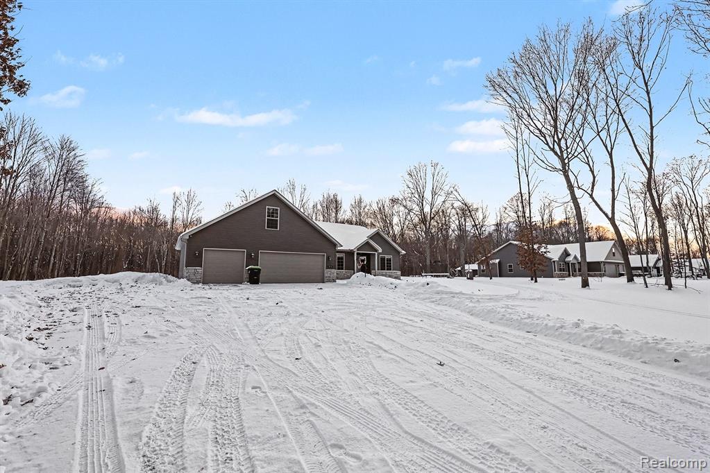 6303 High Road Algonac, MI 48001 - Photo 23 of 38