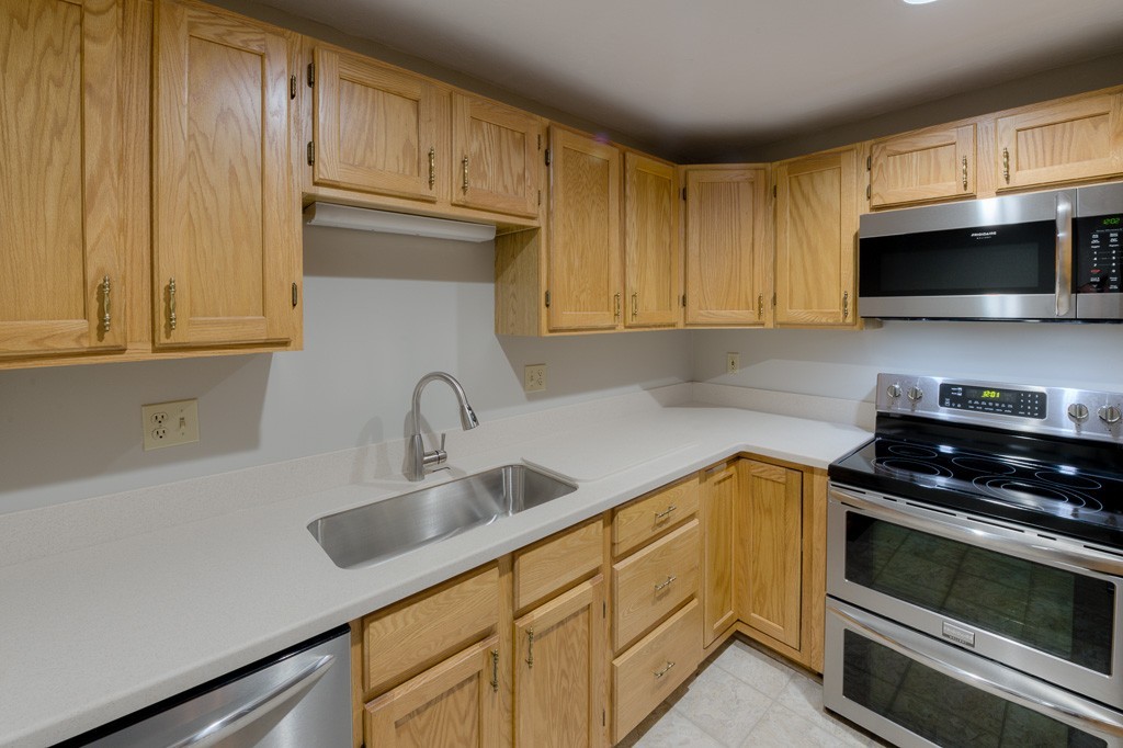 44 Elm Street, Unit 306 Worcester, MA 01609 - Photo 14 of 19