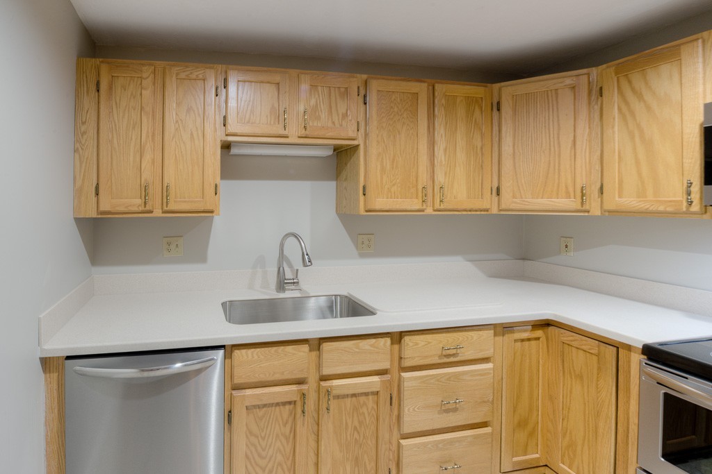 44 Elm Street, Unit 306 Worcester, MA 01609 - Photo 16 of 19