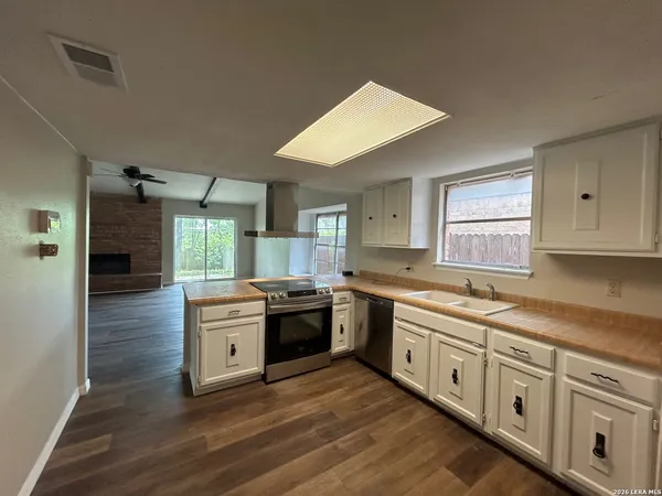 $1,750 | 6510 Ridge Creek Drive, San Antonio, TX 78233
