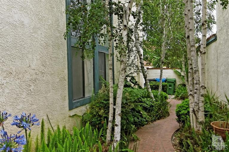 845 Congressional Road Simi Valley, CA 93065 - Photo 22 of 26