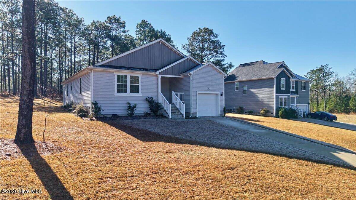 227 Mildred Way Aberdeen, NC 28315 - Photo 3 of 62 03-3_227 Mildred Wy, Aberdeen, NC, 28315