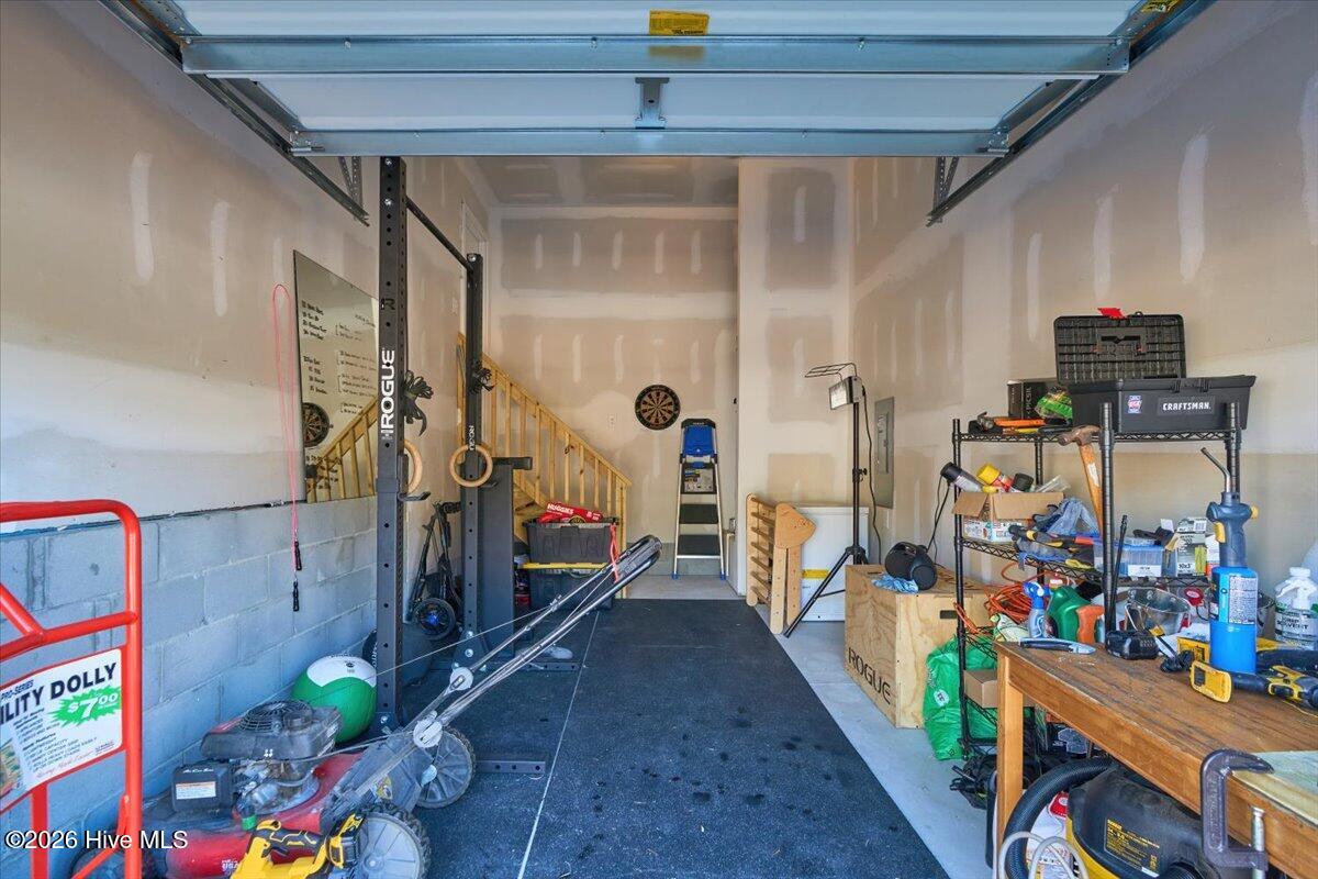 227 Mildred Way Aberdeen, NC 28315 - Photo 6 of 62 06-6_227 Mildred Wy, Aberdeen, NC, 28315