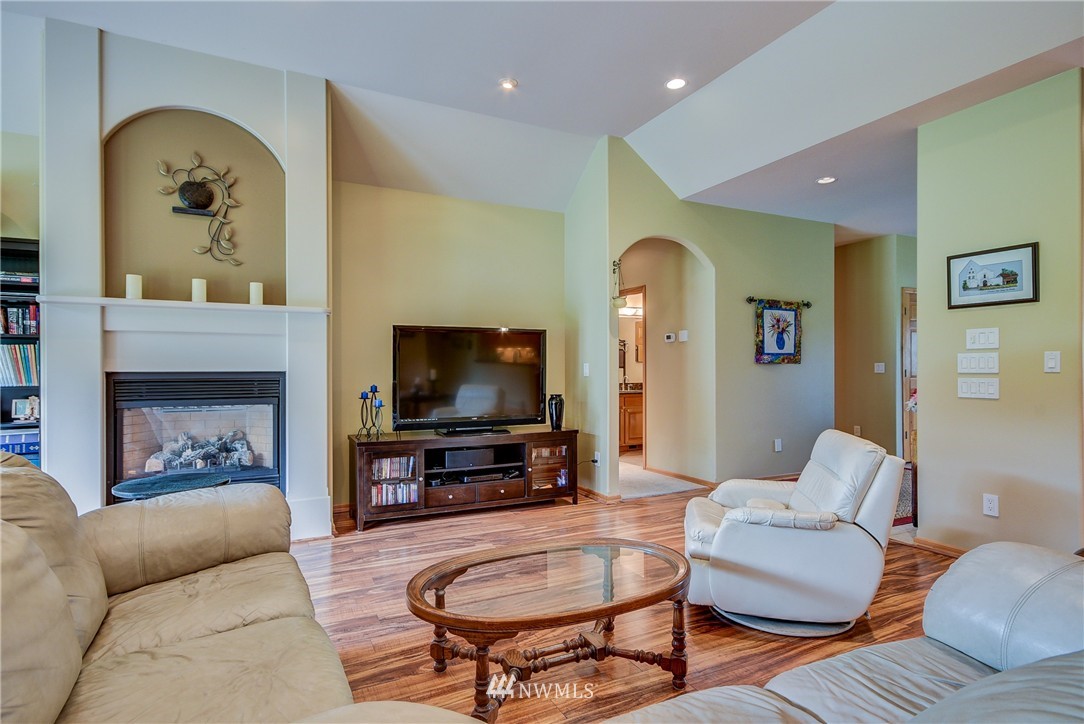 28504 State Rte 20 Oak Harbor, WA 98277 - Photo 2 of 25