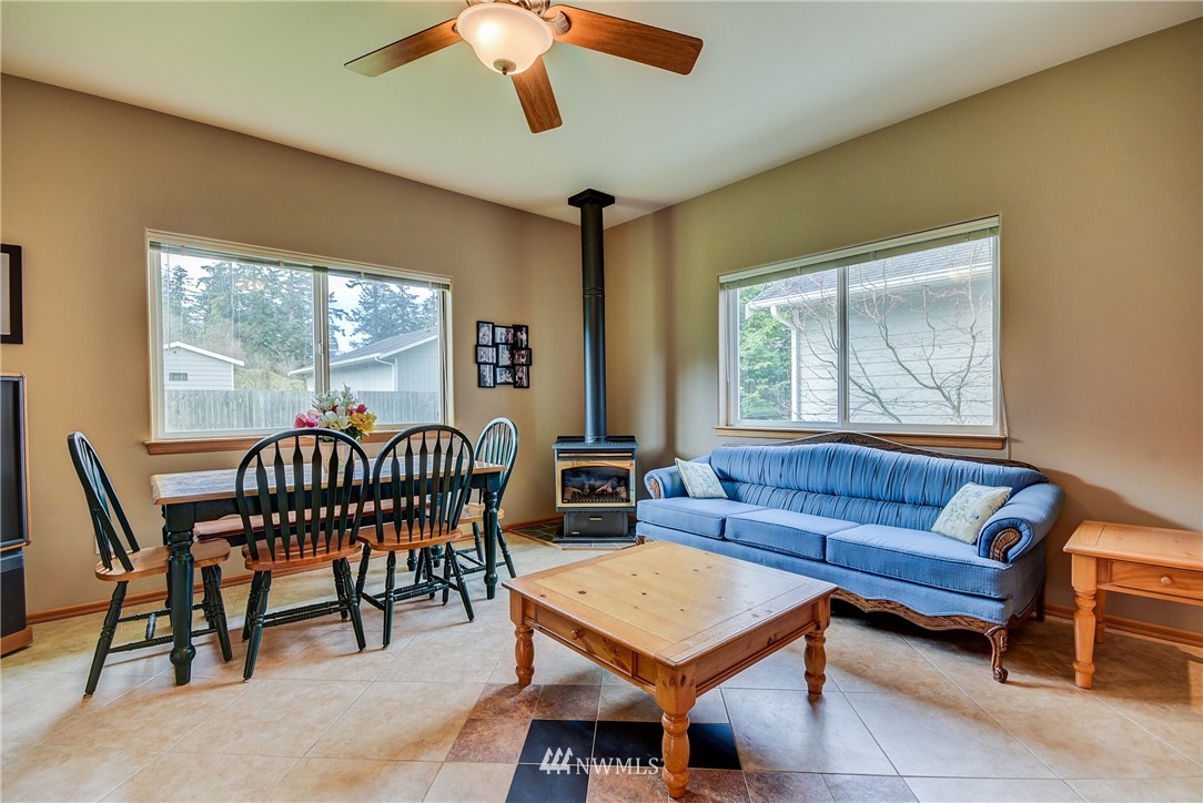 28504 State Rte 20 Oak Harbor, WA 98277 - Photo 17 of 25