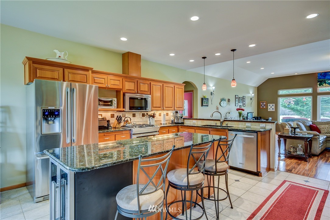 28504 State Rte 20 Oak Harbor, WA 98277 - Photo 5 of 25